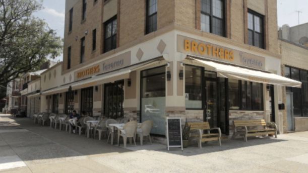 Δείπνο για 2 στο εστιατόριο Brothers Taverna in New York