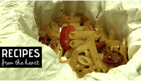 ΜΑΚΑΡΟΝΑΔΑ ΣΤΗ ΛΑΔΟΚΟΛΛΑ