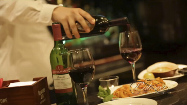 &Delta;&epsilon;ί&pi;&nu;&omicron; &gamma;&iota;&alpha; 2 &sigma;&tau;&omicron; &epsilon;&sigma;&tau;&iota;&alpha;&tau;ό&rho;&iota;&omicron; Laterna &sigma;&tau;&eta;&nu; &Nu;έ&alpha; &Upsilon;ό&rho;&kappa;&eta;!